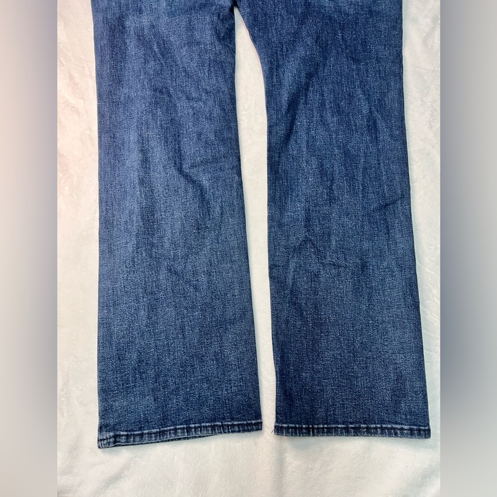 True Religion Ricky Relaxed Straight Jeans - Picture 12 of 16